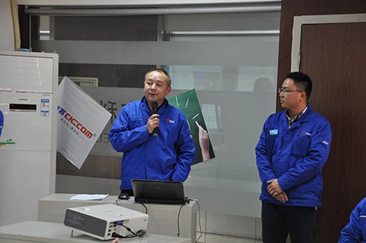 集團副總工程師陳紅為大家介紹3D打印技術(shù)